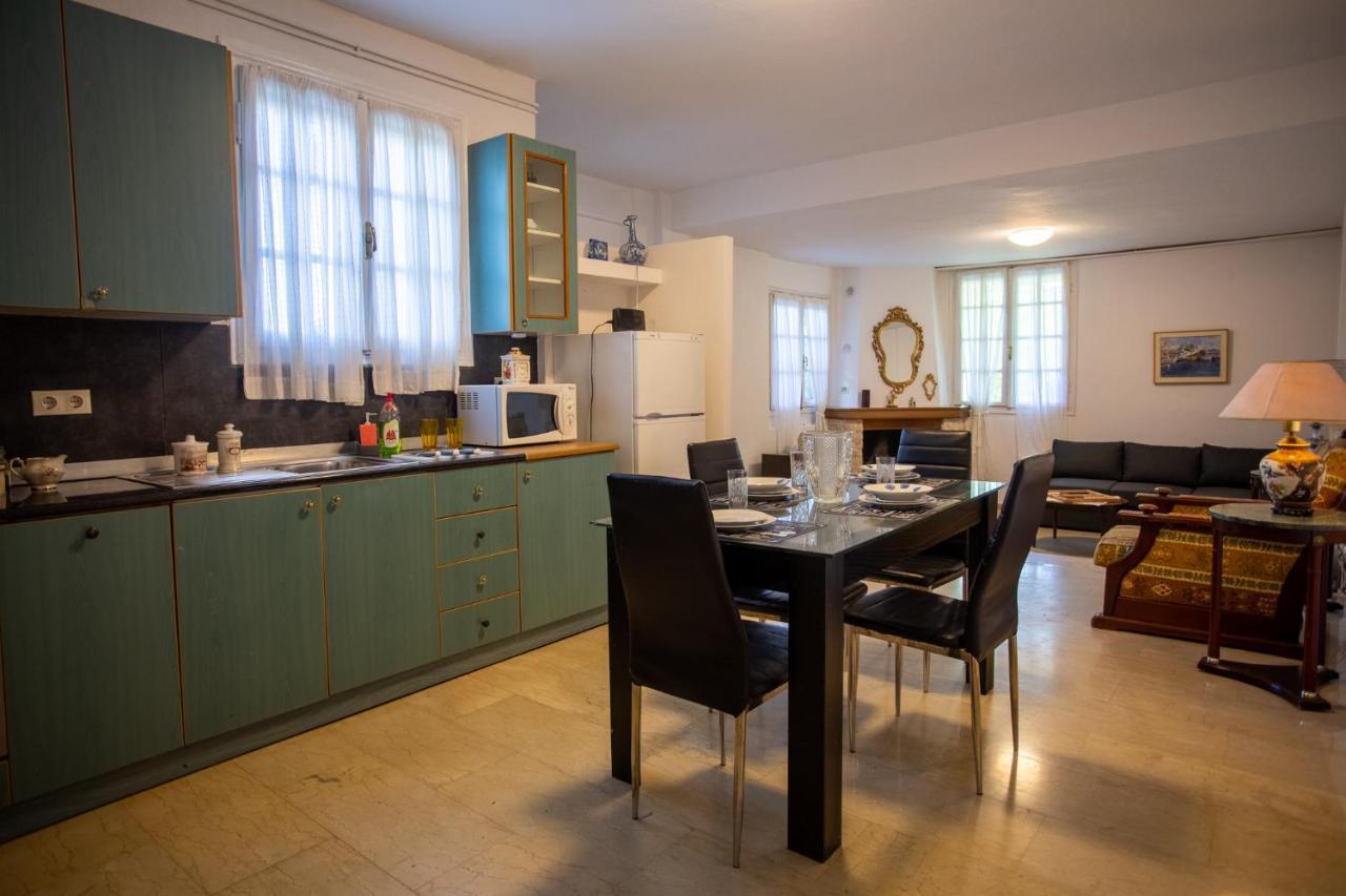 Traditional Villa Appartment With Garden, Also For Gatherings ,15 Minutes From Thessaloniki Airport Dış mekan fotoğraf